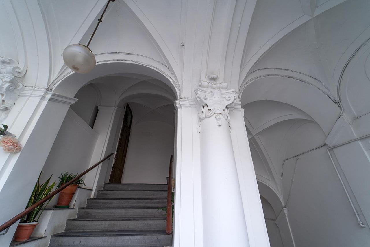 Medina H. Napoli Centro, By Clapa Group Hotel Exterior photo