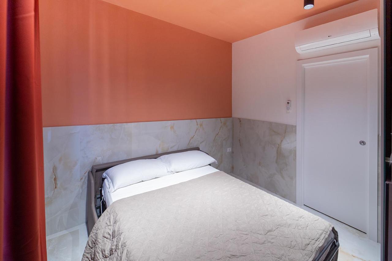 Medina H. Napoli Centro, By Clapa Group Hotel Exterior photo